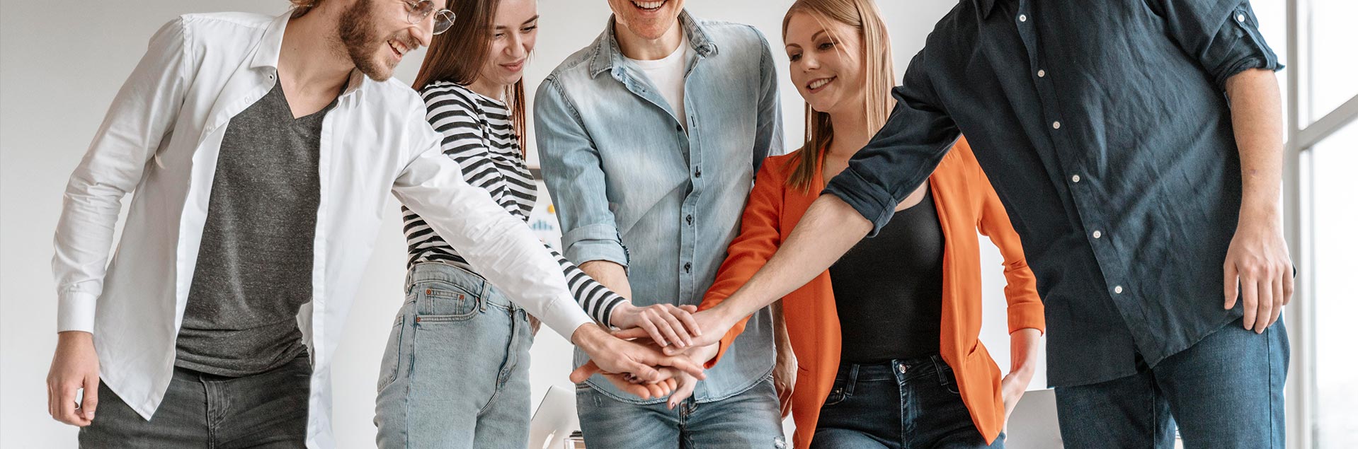 亚乒赛,决赛,梁靖崑挑战,香港赛马会,香港马会,赛马活动,马术资讯