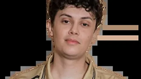 中超第6轮武汉长江1-2上海海港：徐新创纪录，恩迪亚耶倒挂梅开二度